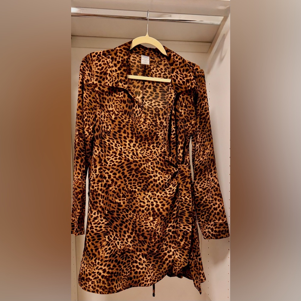 Time and Tru Animal Print Mini Wrap Tunic